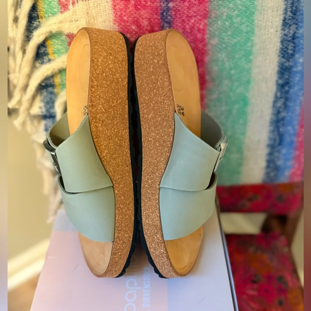 NIB Birkenstock Women's Sandals - Mint Green - Picture 4 of 8